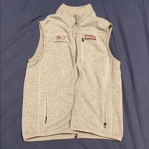 Vineyard Vines Vest Medium